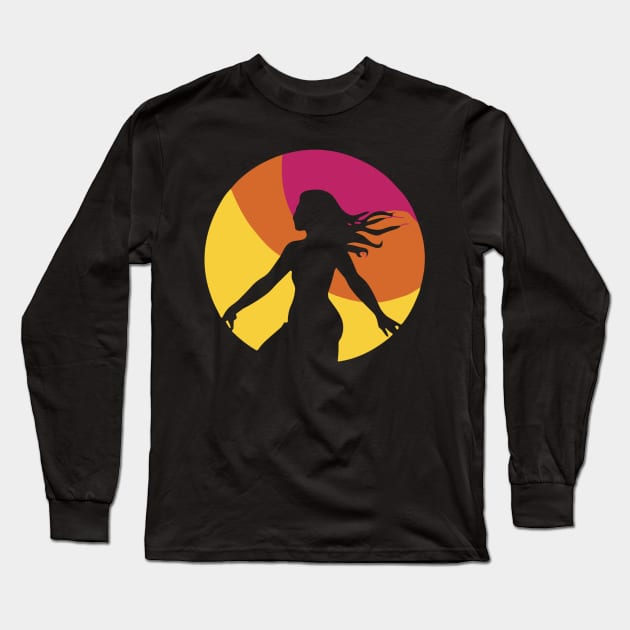 T-shirt with a girl's design and attractive colors inspired by the sunset. Long Sleeve T-Shirt by hatemmorany